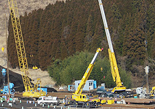 軌道内・工事桁設置状況